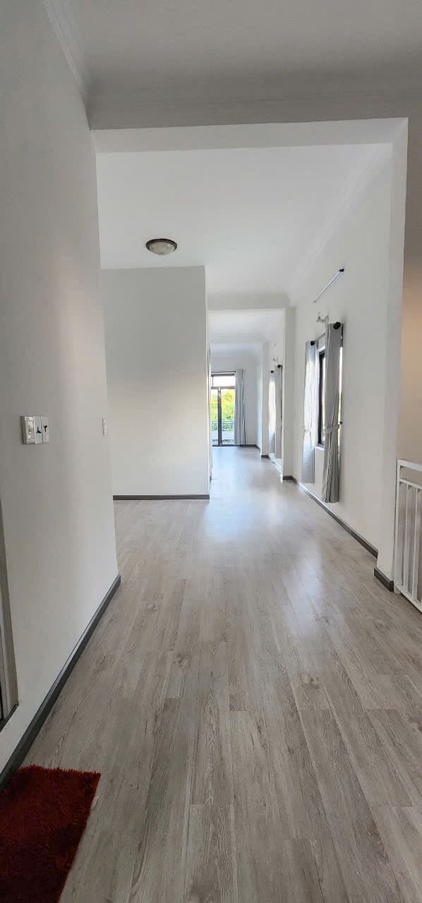 Nguyên căn 4 tầng đường 2/9 mới trống  - Ảnh 2