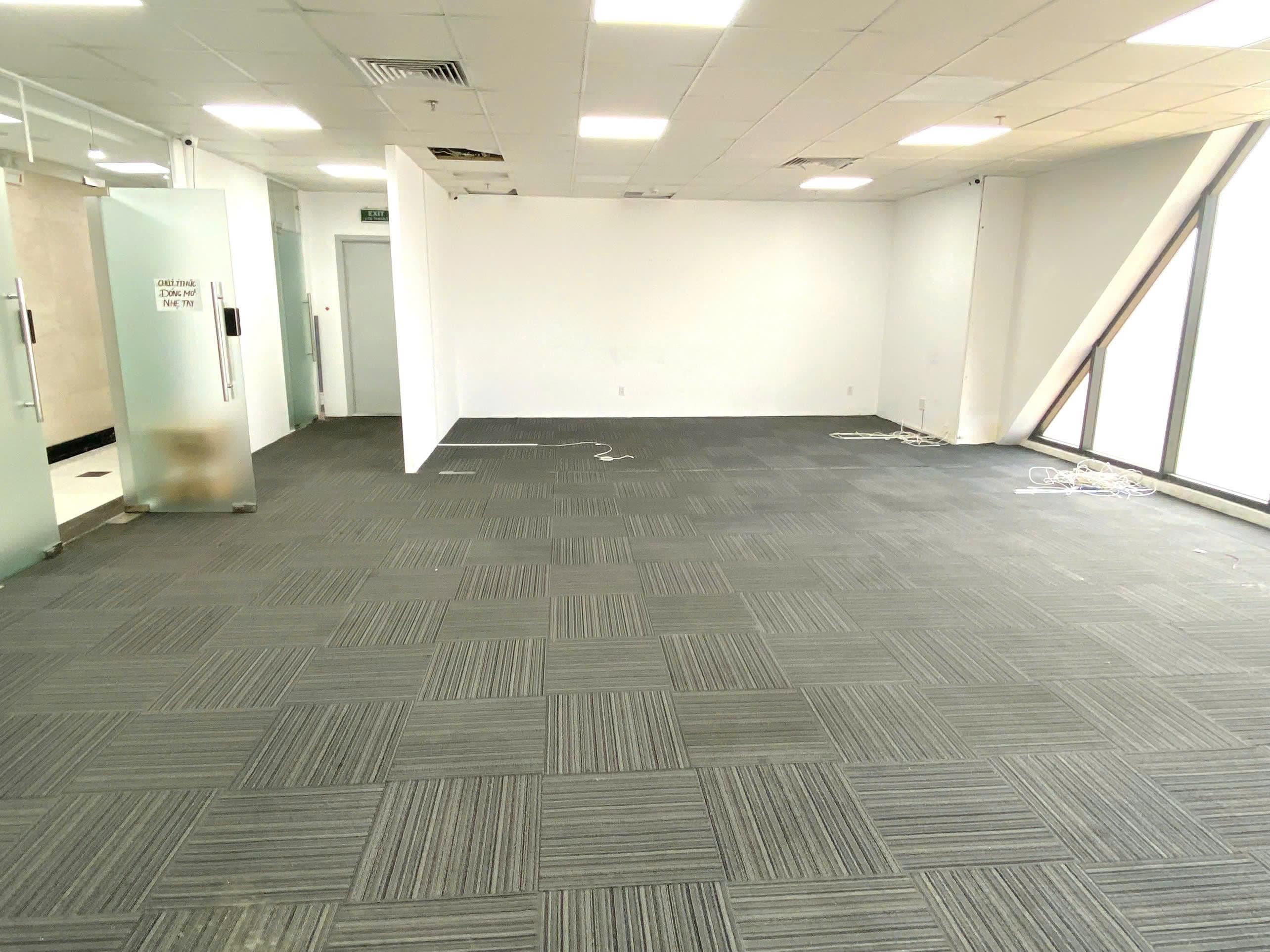 Văn phòng cho thuê 200m2 tại đường Nguyễn Hữu Thọ - Ảnh 8