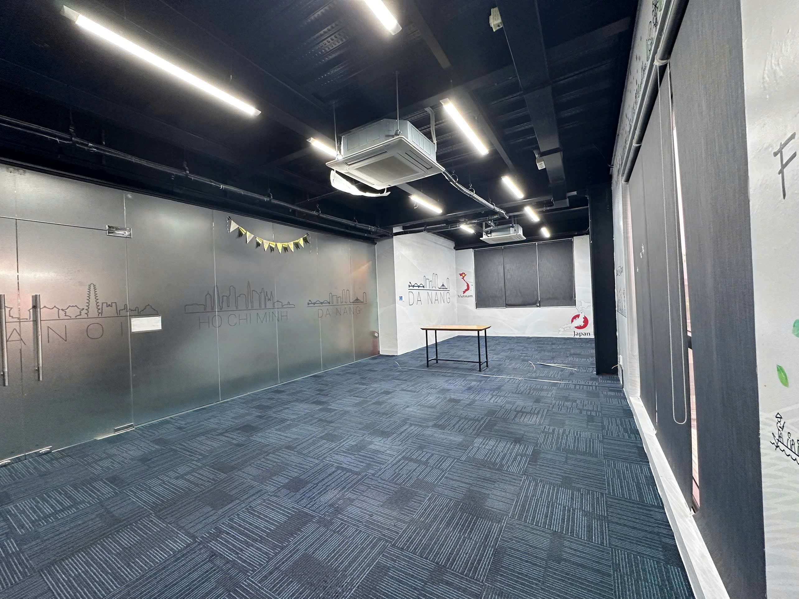 VĂN PHÒNG CHO THUÊ 230M2 TRONG TOÀ NHÀ ĐƯỜNG NGUYỄN HỮU THỌ