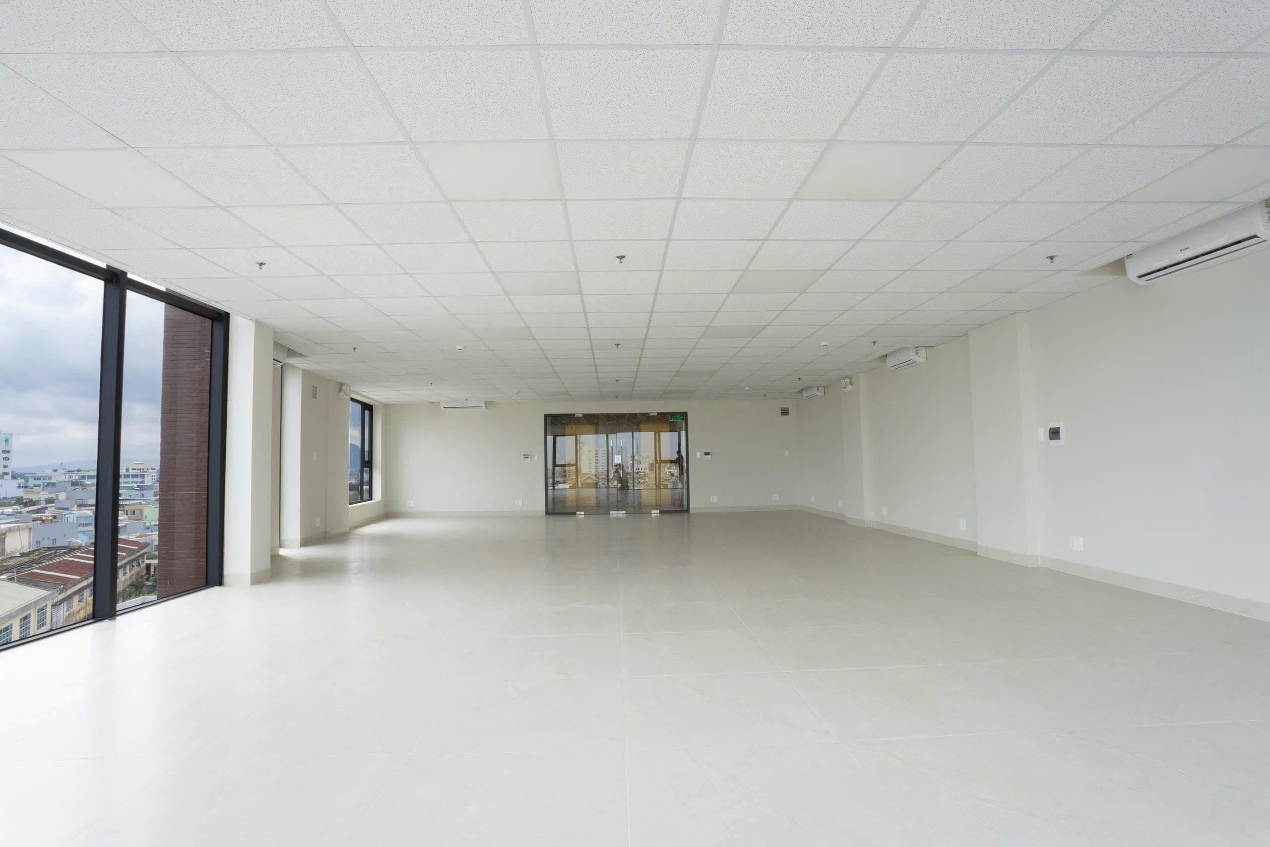 VĂN PHÒNG CHO THUÊ 120M2 TẠI LÊ ĐÌNH LÝ