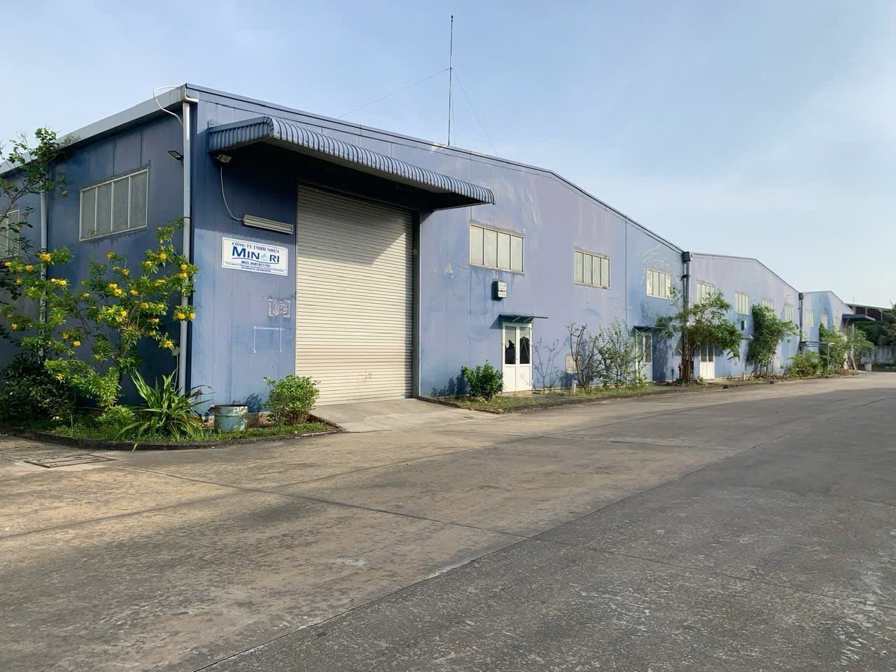 Cho thuê kho 1,700m2-  4,500m2 Đường số 10 Khu công Nghiệp Hoà Khánh có pccc.