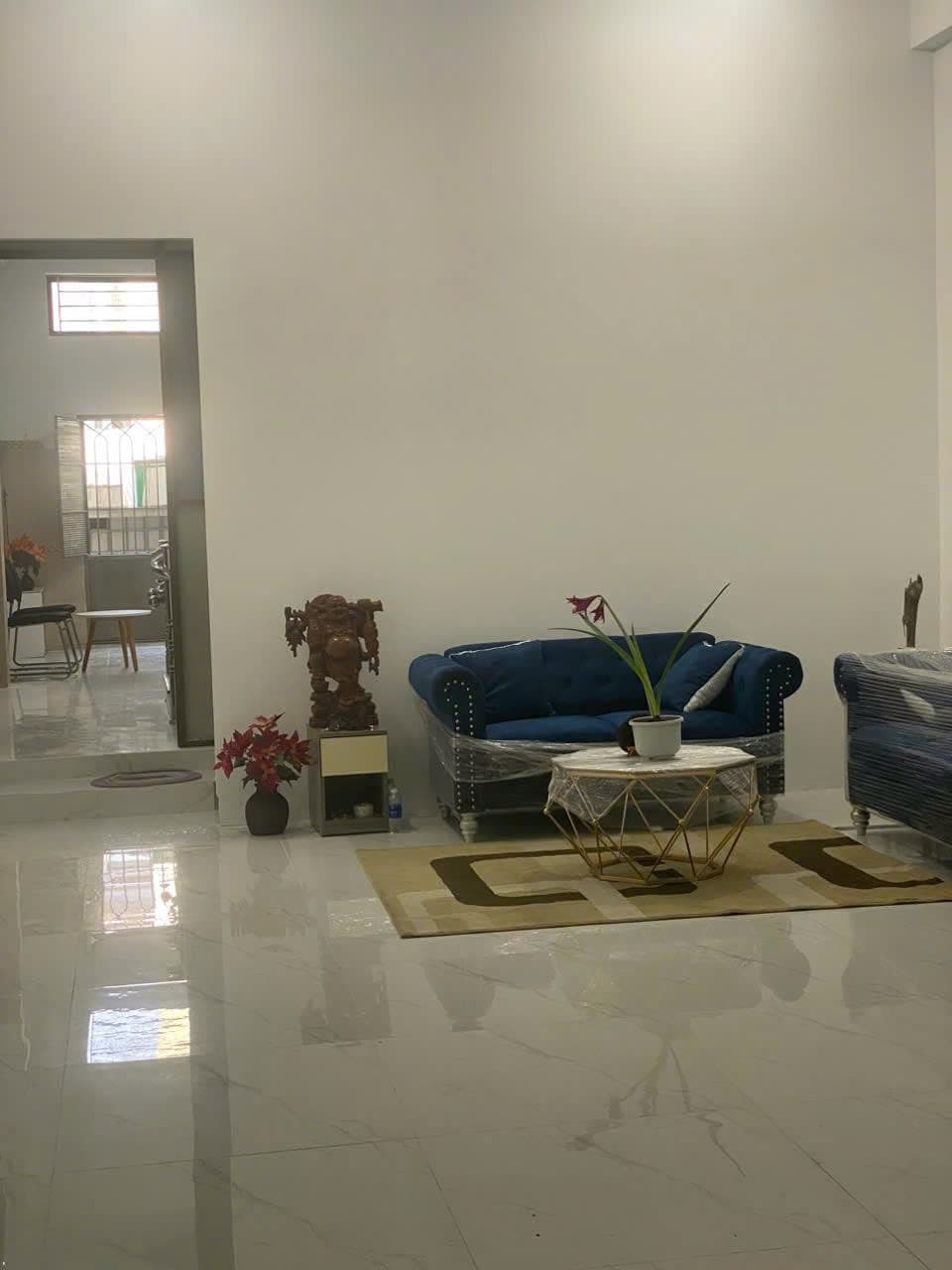 NHÀ NGUYÊN CĂN 4 TẦNG CHO THUÊ 300M2 PHÙ HỢP LÀM VP TẠI NGÔ QUYỀN - Ảnh 3