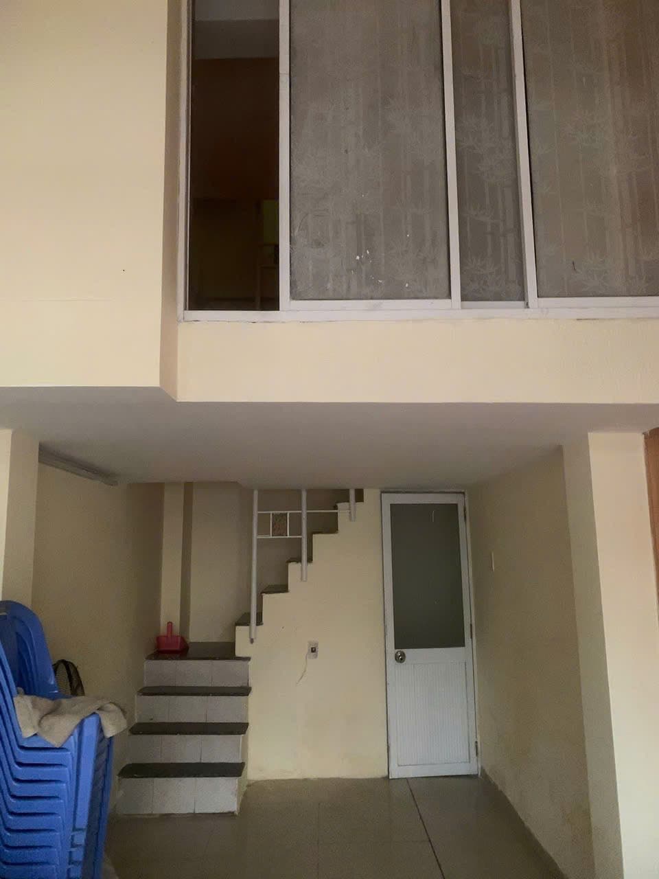 NHÀ NGUYÊN CĂN 3 TẦNG 1 LỬNG TẠI LÊ HỒNG PHONG
