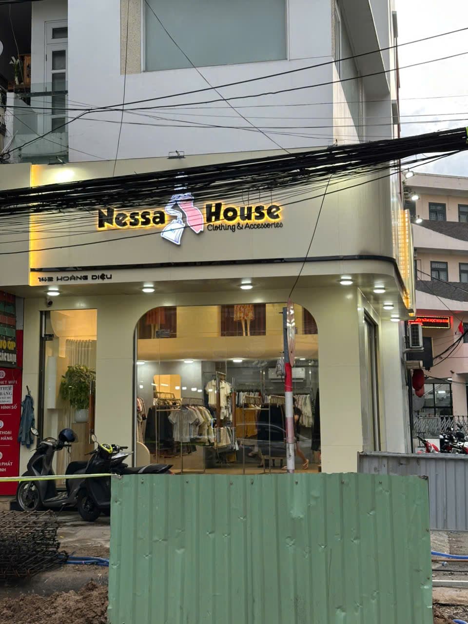 Nhà 4 tầng phù hợp kinh doanh shop và văn phòng - Ảnh 2