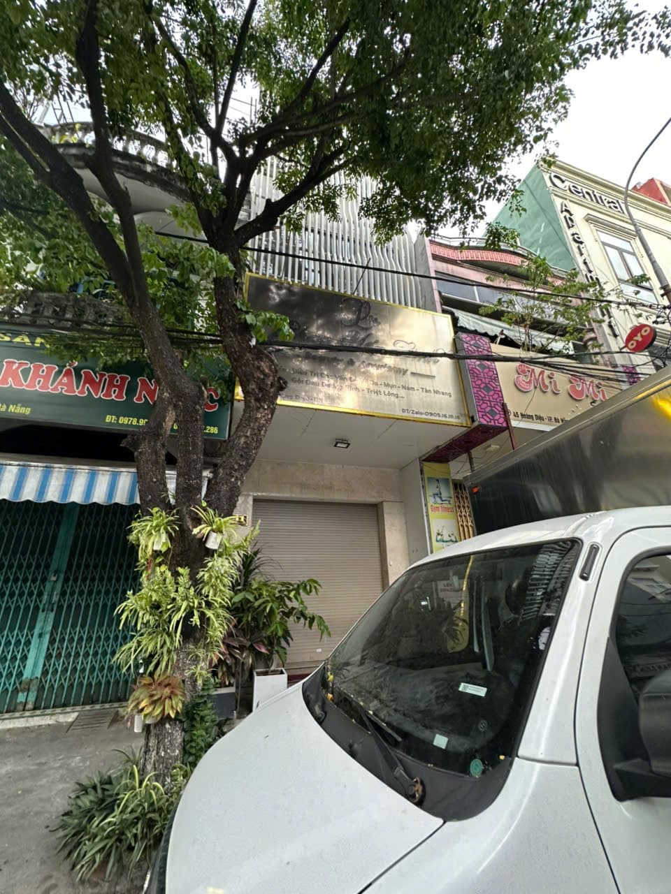 Nhà nguyên căn 3,5 tầng, 4 phòng ngủ, không cho kinh doanh ăn uống