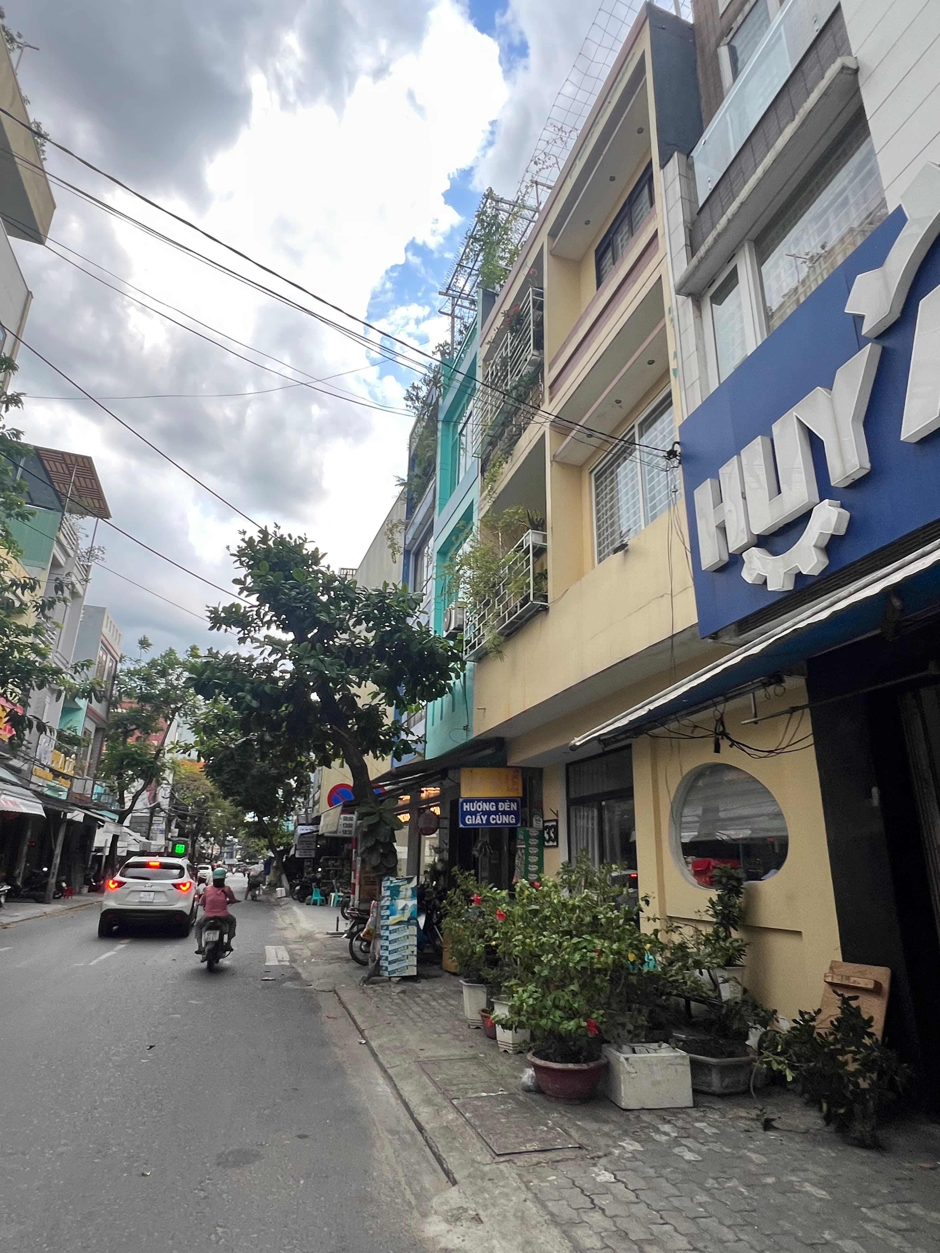 Nhà nguyên căn 3 tầng diện tích 48m2 tại Nguyễn Hoàng, phù hợp kinh doanh - Ảnh 2