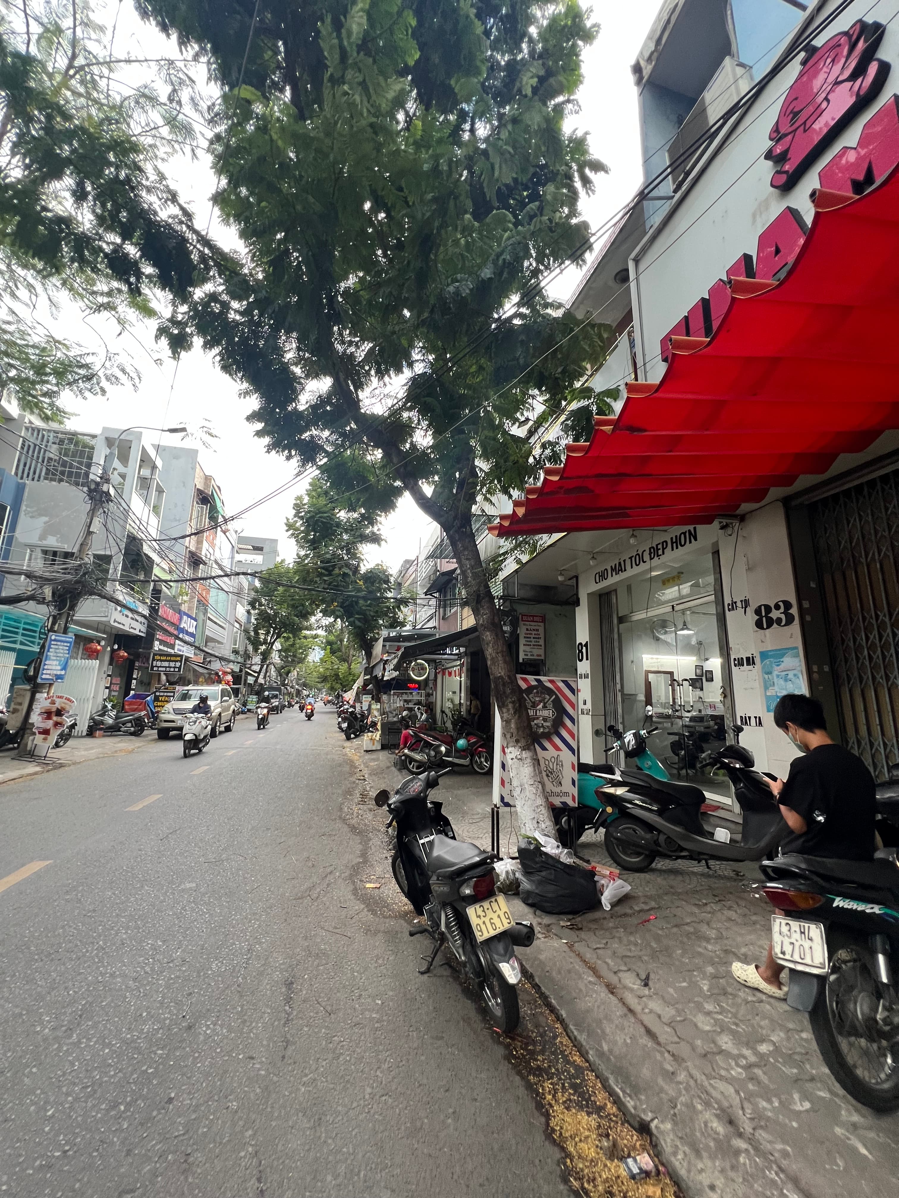 Nhà nguyên căn 3 tầng diện tích 50m2 phù hợp kinh doanh tại Nguyễn Hoàng - Ảnh 2
