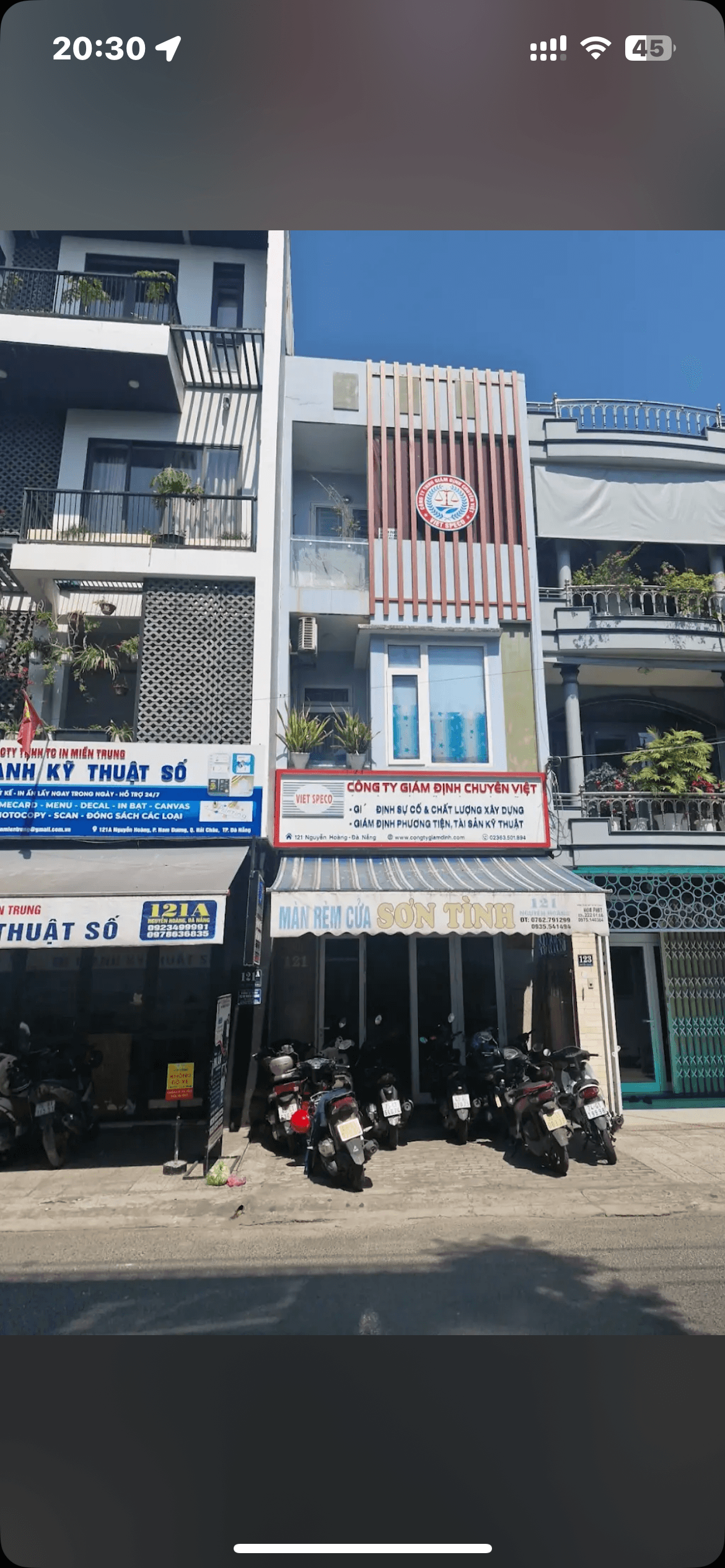 Nhà nguyên căn 4 tầng có 6 phòng ngủ và mặt bằng tầng 1 phù hợp kinh doanh sạch sẽ