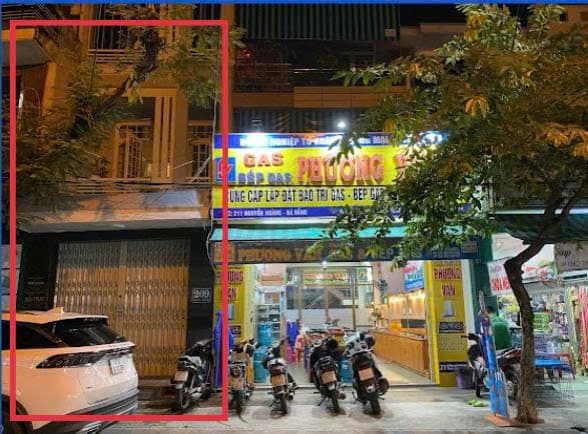 Nhà nguyên căn 3 tầng diện tích 240m2 tại Nguyễn Hoàng