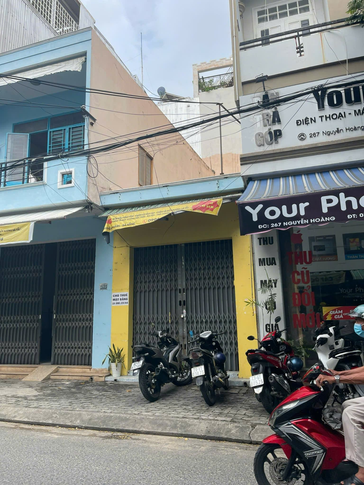 Nhà nguyên căn 3 tầng đường Nguyễn Hoàng
