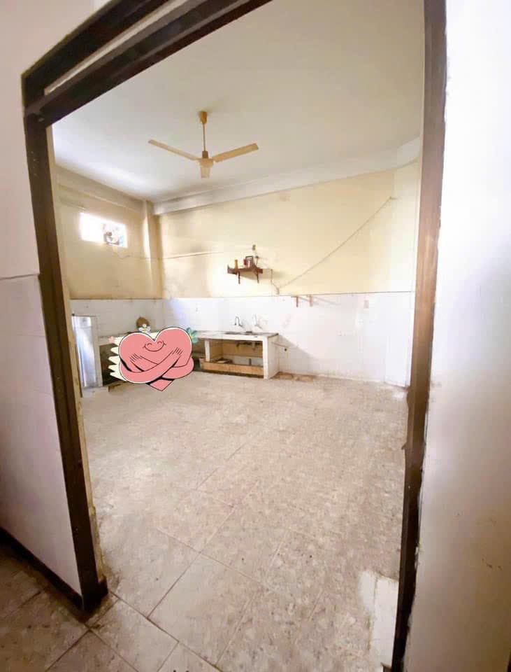 Mặt bằng kinh doanh trống tại Đống Đa, phù hợp kinh doanh sạch sẽ - Ảnh 3