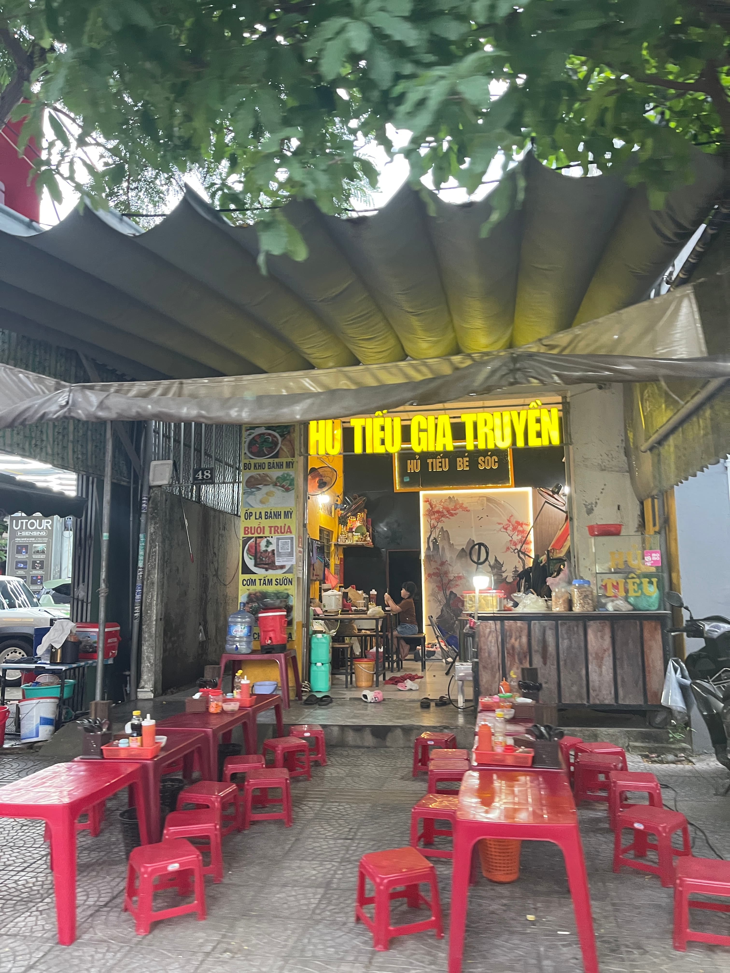  MẶT BẰNG KINH DOANH 40M2 CÓ GÁC LỬNG TẠI HOÀNG KẾ VIÊM - Ảnh 2