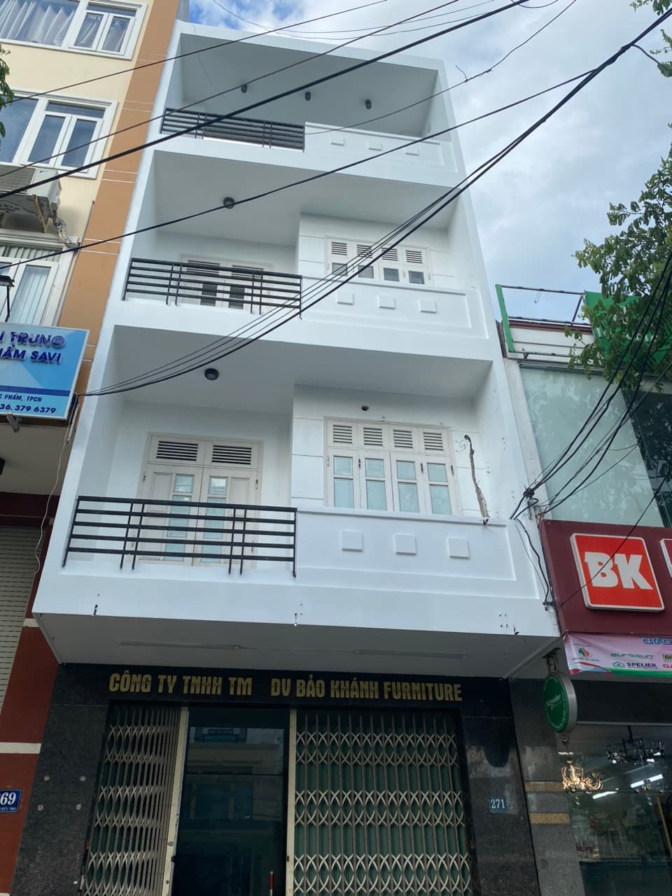 Nhà nguyên căn 3,5 tầng đường Nguyễn Hữu Thọ, diện tích 125m2, phù hợp kinh doanh sạch sẽ