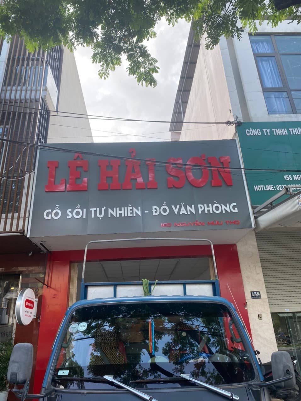 Nhà cấp 4 trống suốt diện tích 100m² tại Nguyễn Hữu Thọ, phù hợp để thuê