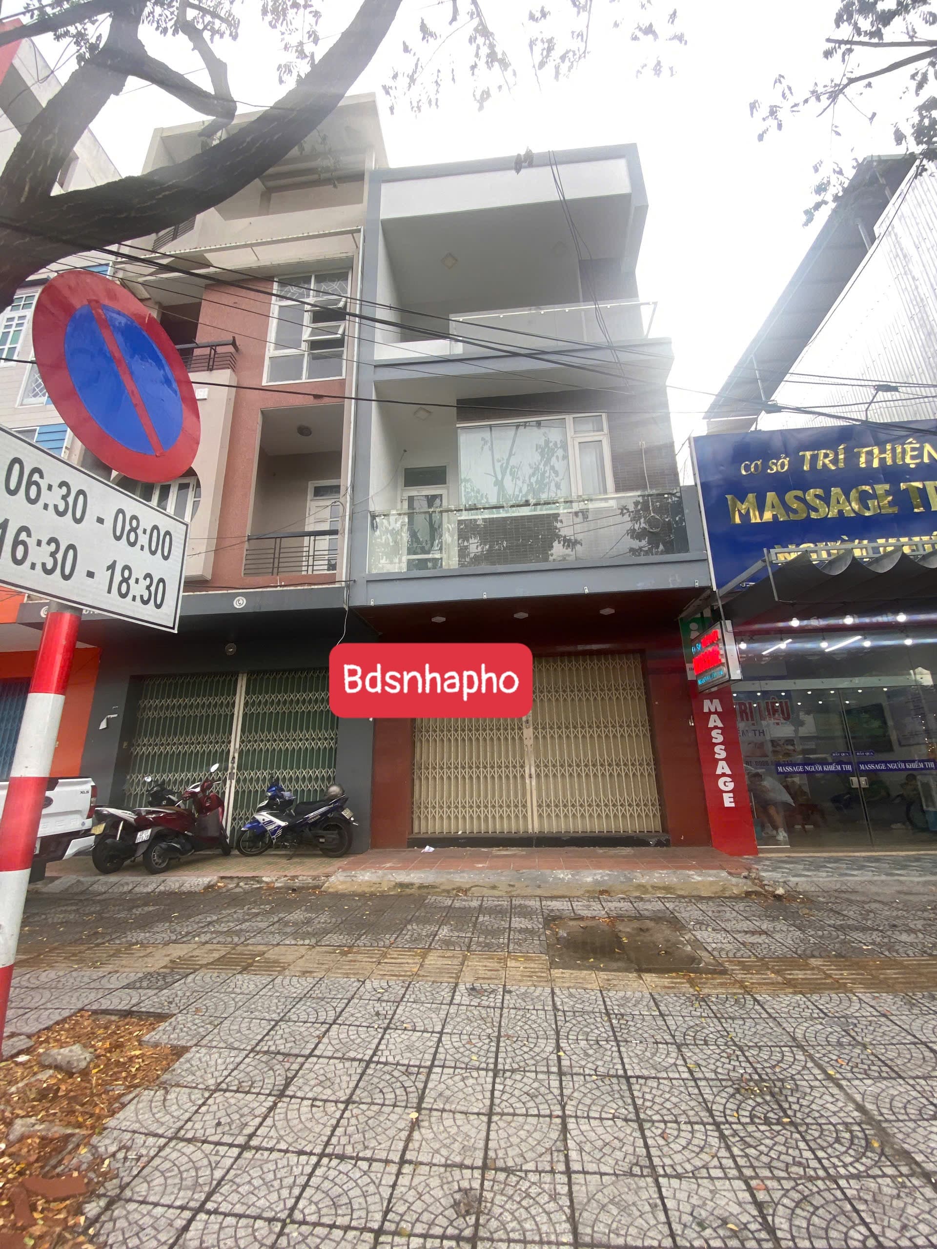 Nhà nguyên căn 3 tầng đường Nguyễn Hữu Thọ, diện tích 105m², phù hợp kinh doanh ăn uống