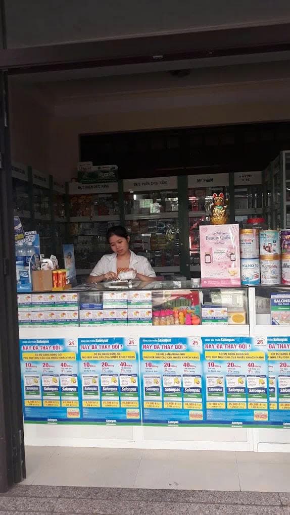 Mặt bằng kinh doanh 32m2 có giếng trời phía sau, lối đi chung, phù hợp kinh doanh tại Trưng Nhị