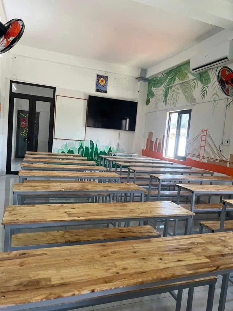 Nhà 3 tầng diện tích 4,5x23m tại Núi Thành, phù hợp kinh doanh sạch sẽ - Ảnh 2