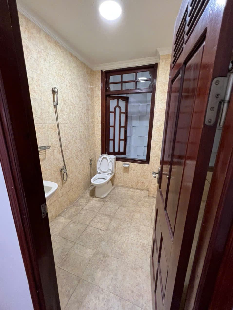 Nhà 4 tầng đường Trần Cao Vân diện tích 110m², phù hợp kinh doanh gần ngã 4 Ông Ích Khiêm - Ảnh 8