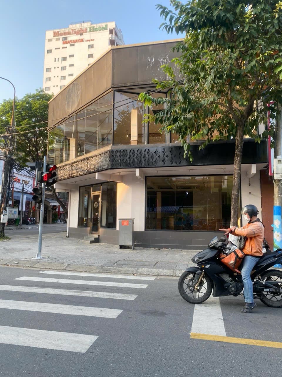 Nhà 2 mặt tiền Hoàng Văn Thụ diện tích 200m2, phù hợp văn phòng và thương hiệu thời trang